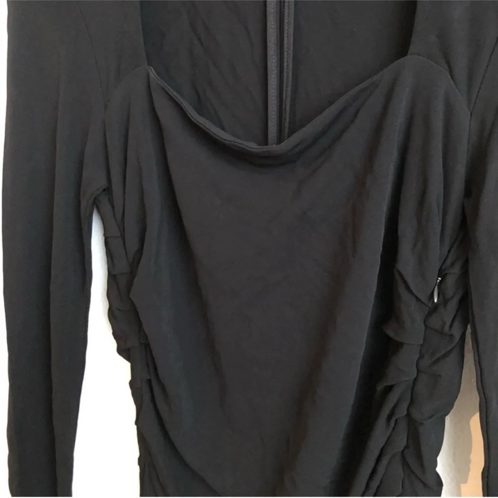 GANNI Ruched crepe midi dress - Picture 12 of 16